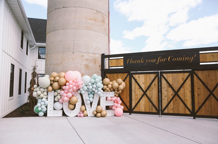 walker farms spring wedding (c)evelyneslavaphotography2021 (22).jpg