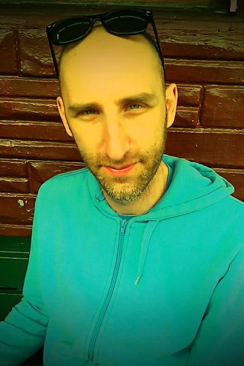 37444_420894992148_4635804_n.jpg
