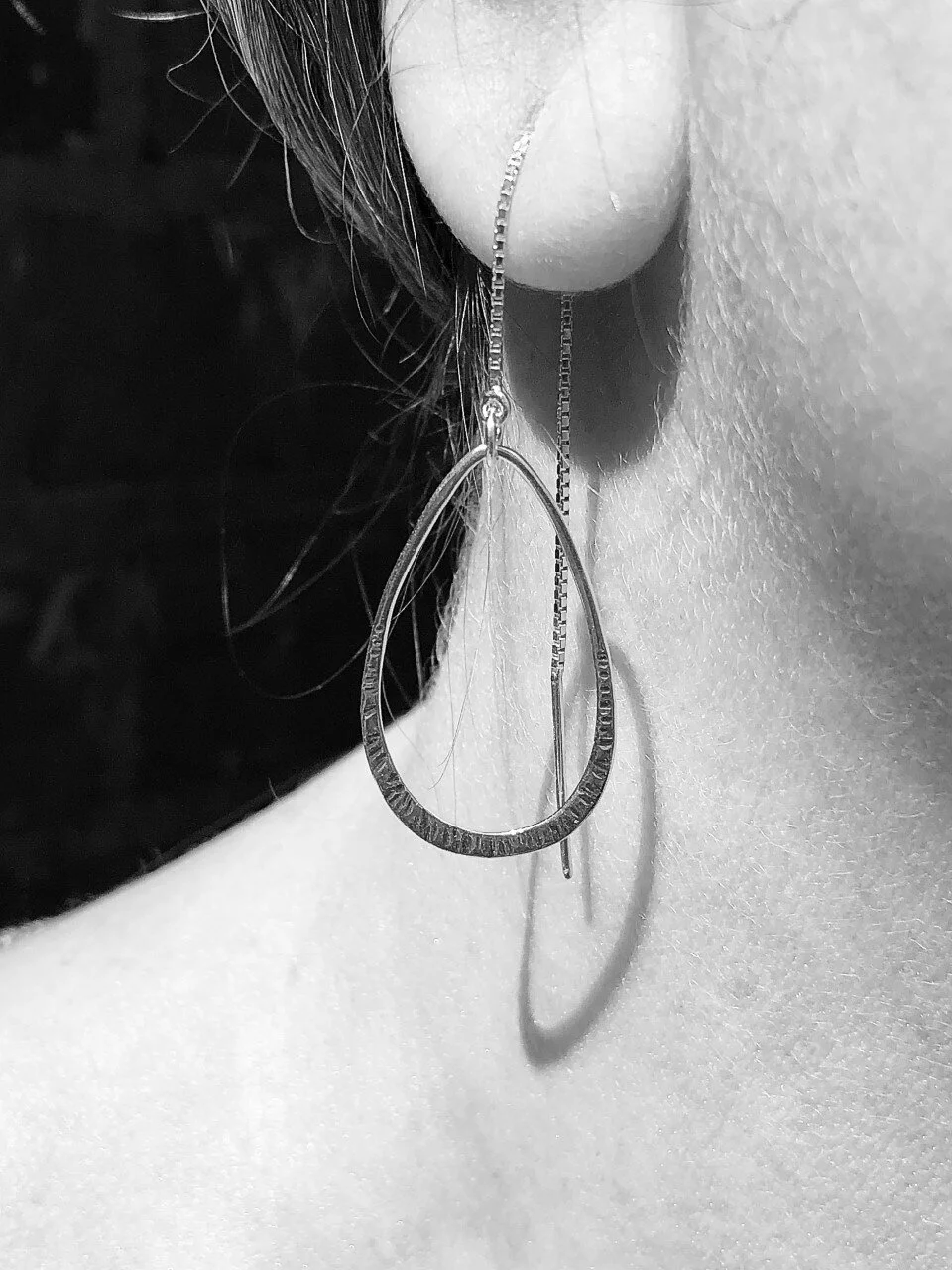 Gouttes_sur_oreille.jpg
