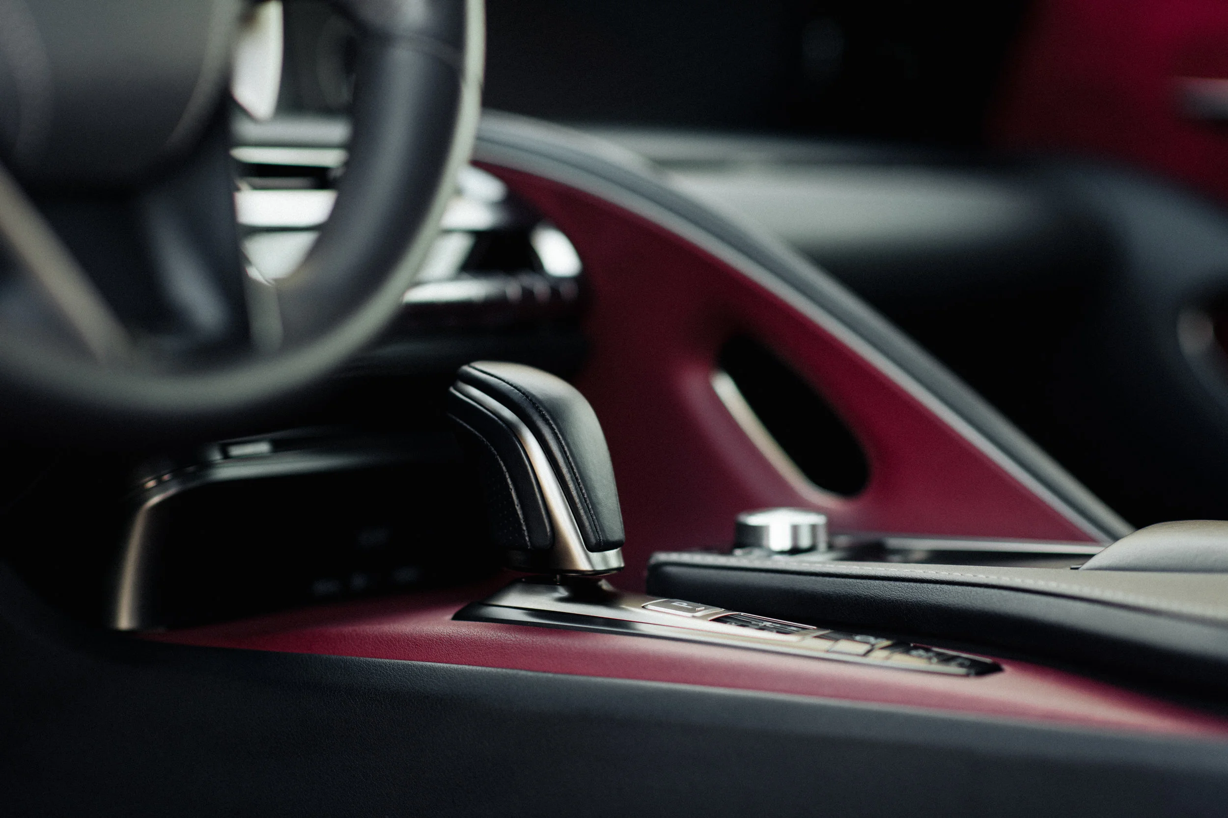 Lexus_LC500h-1.jpg