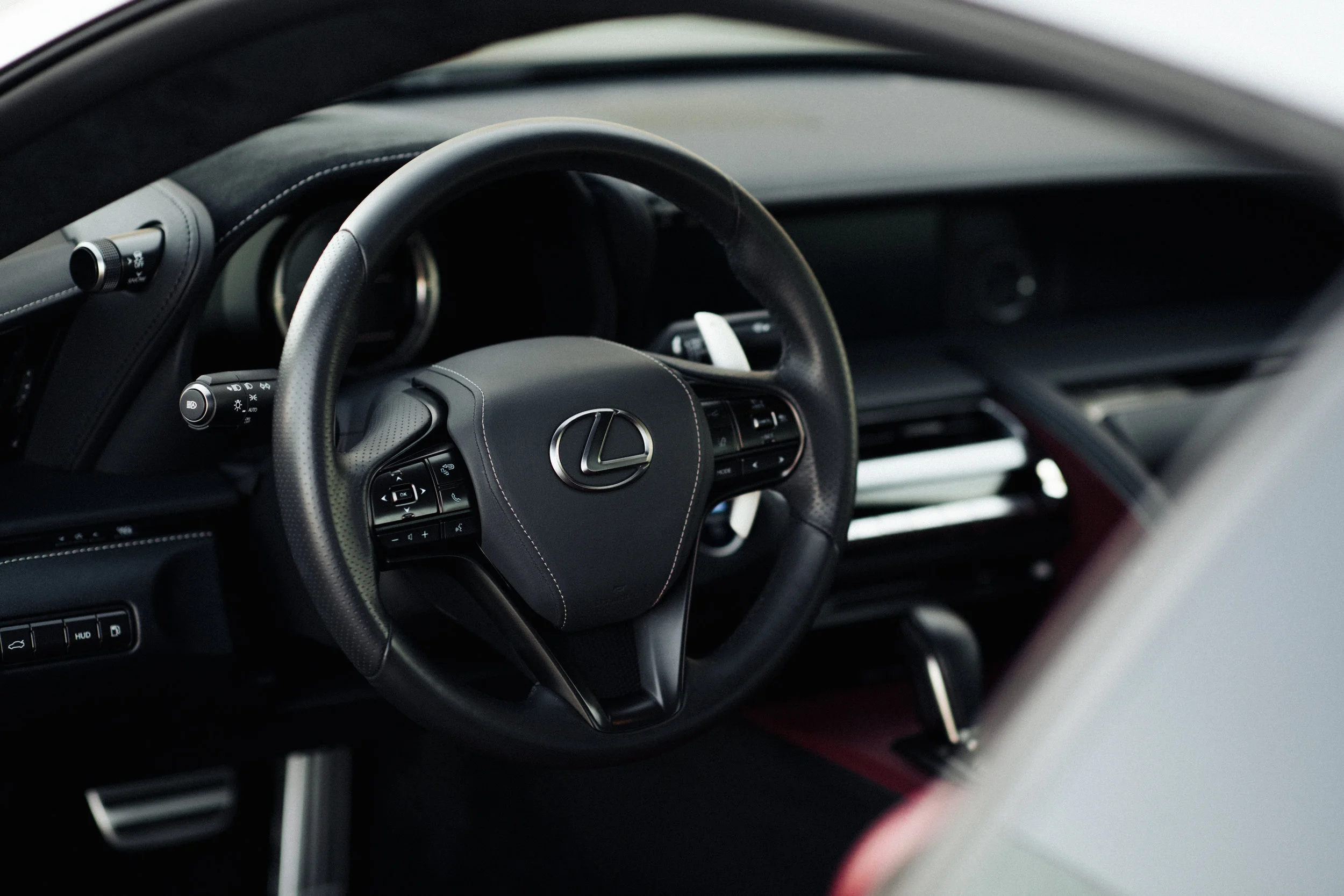 Lexus_LC500h-6.jpg