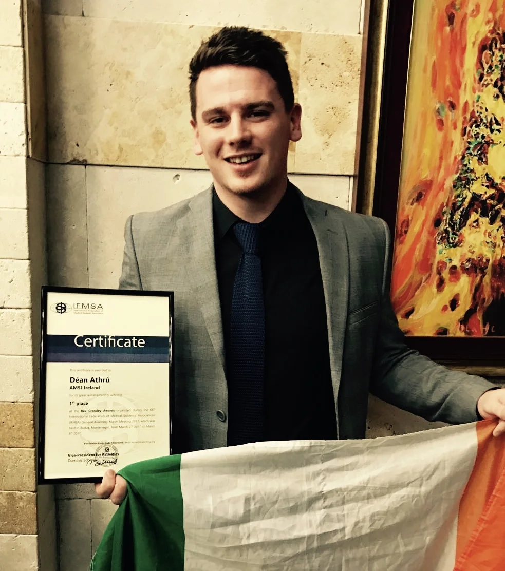 Déan Athrú was presented at the Rex Crossley Awards in Montenegro by Déan Athrú Chairperson and AMSI President Kevin McMahon.