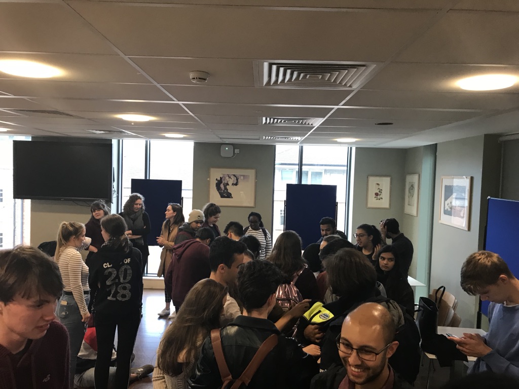 Puppy Therapy AMSI TCD Our Med Minds Week 2018