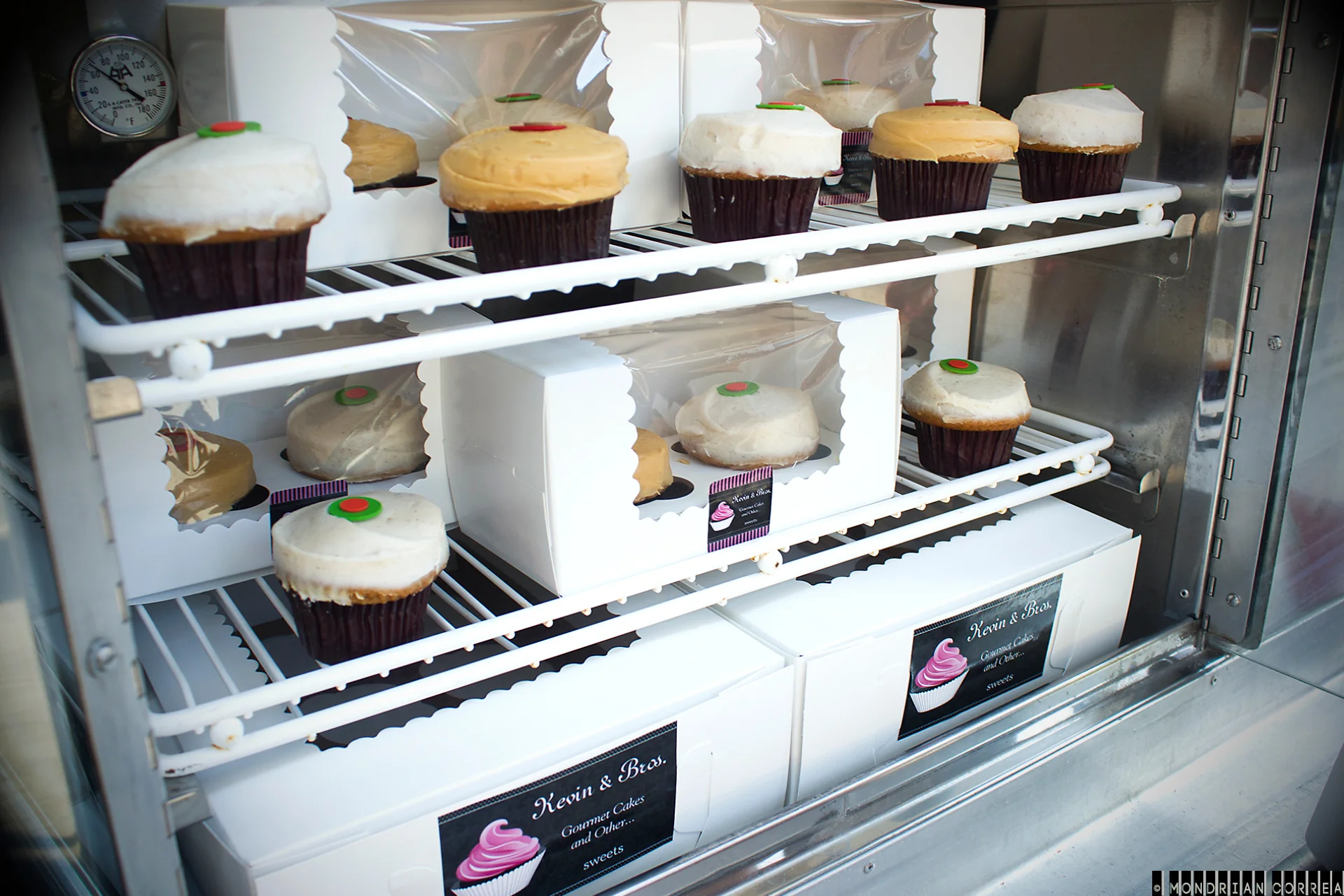 112114-Mother'sDay@Cupcakes-015.jpg