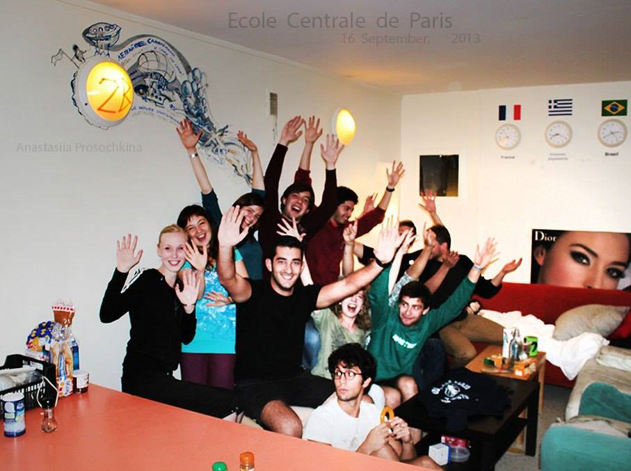 Summer 2013 — painting on the wall Ecole Specialite Campus, France