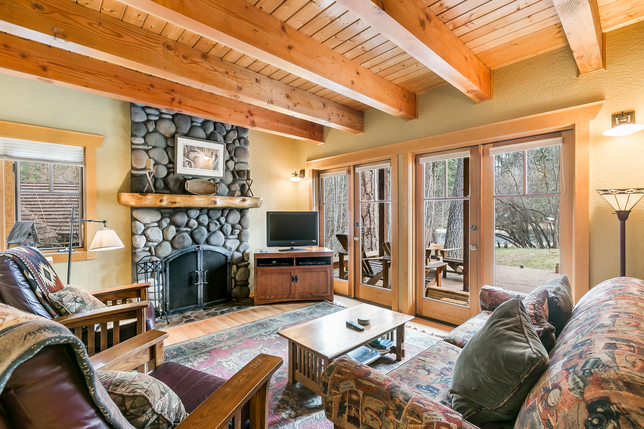 Metolius River Resort Kristina Nicole 503 704 4043