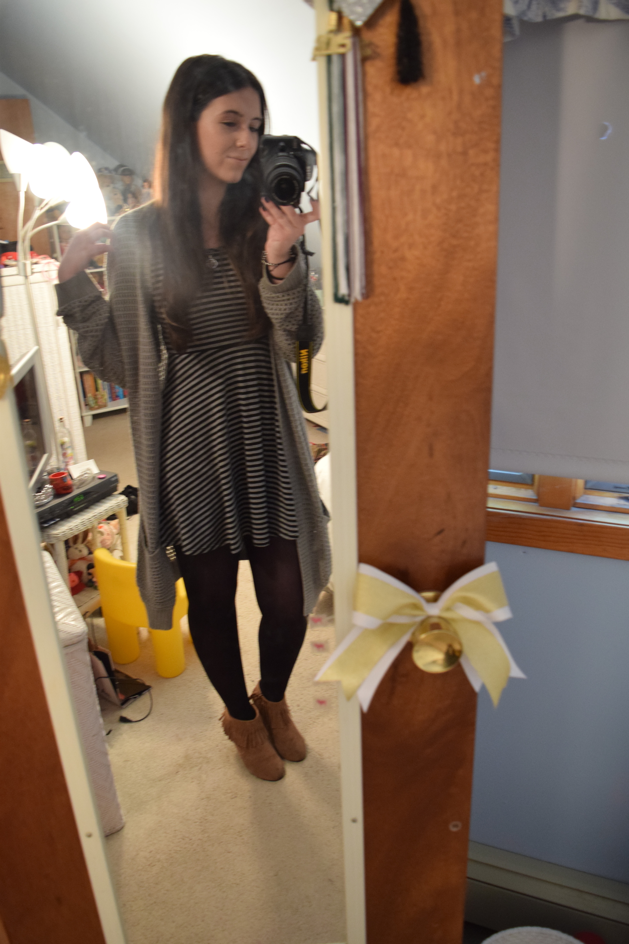 I need to clean my mirror again oops