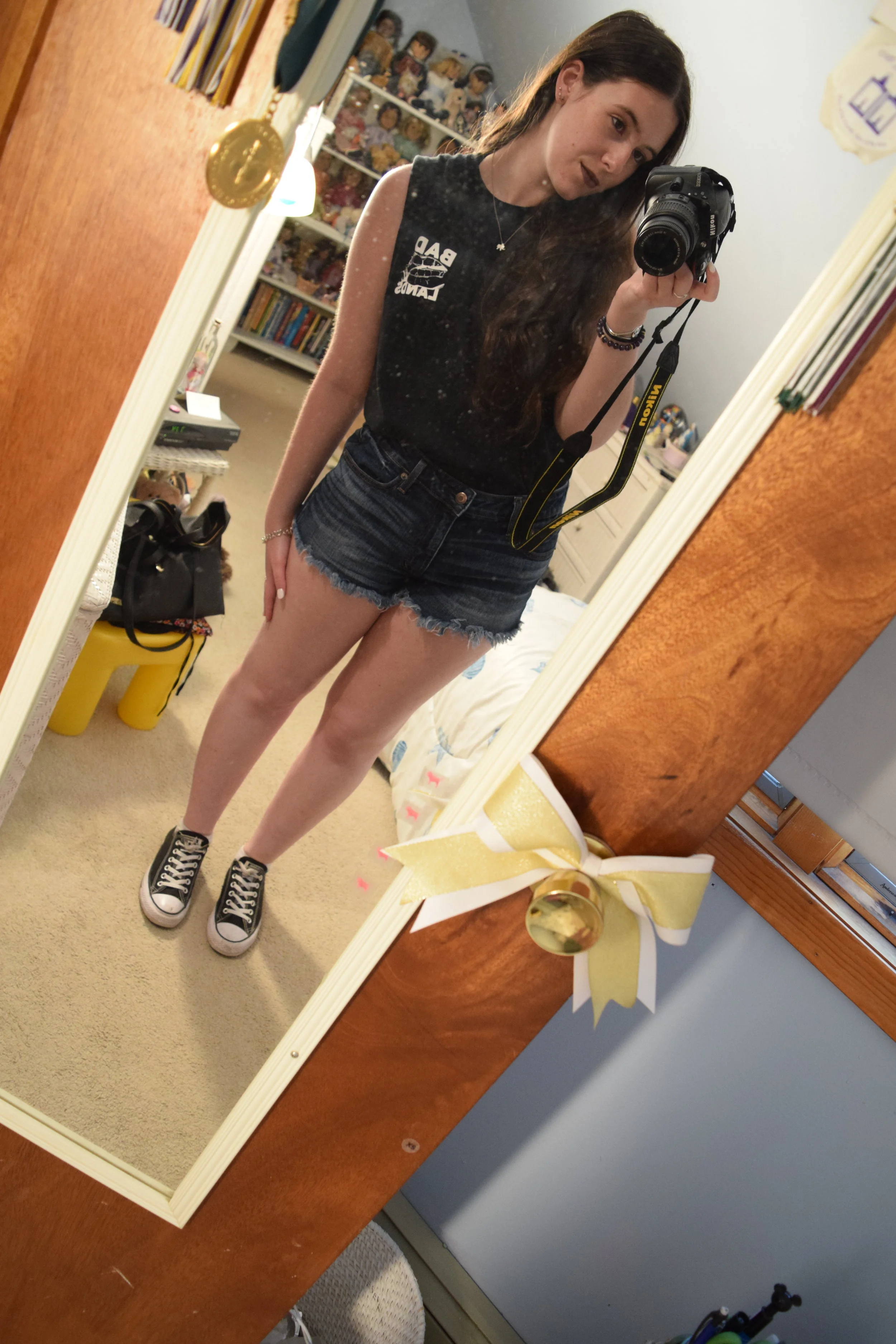 halseytankdenimshortsconverse.jpg