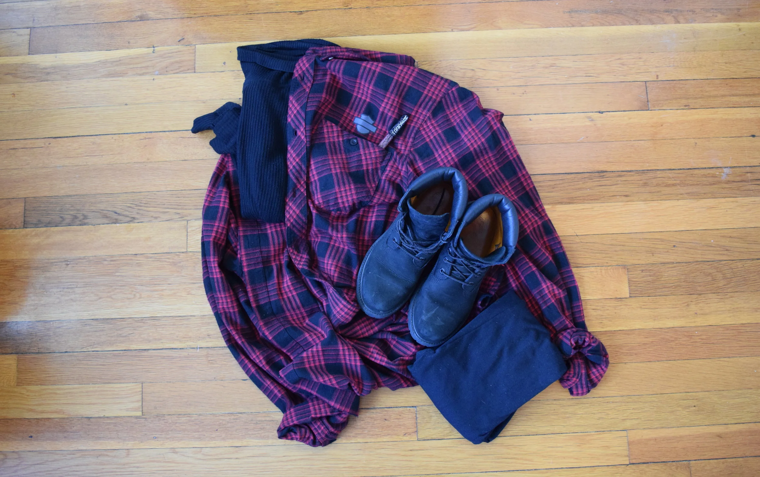 turtleneck (similar). flannel . leggings . boots . lipgloss (in sanctuary). 
