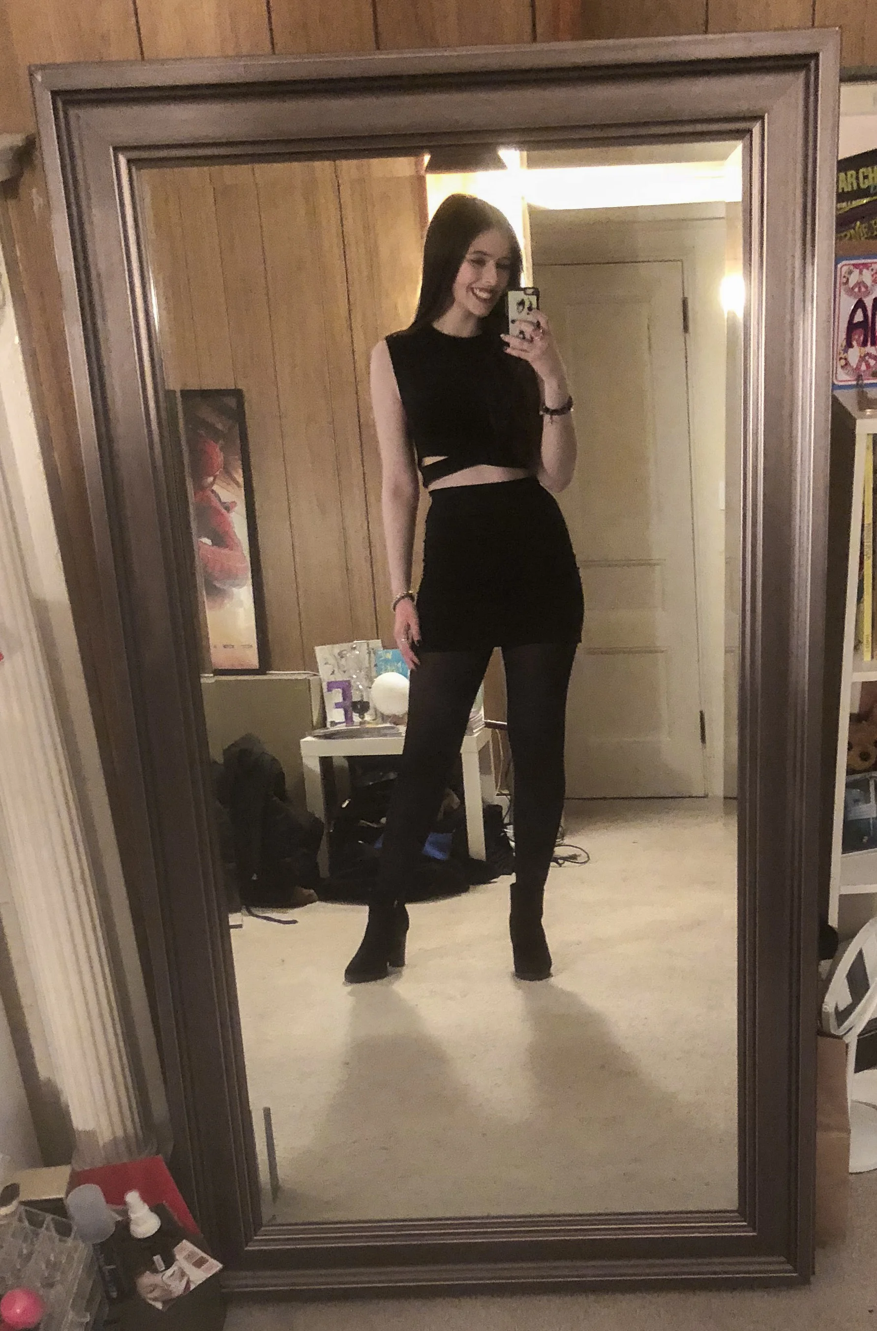 blackcroptopblackskirtheelstheclunkster.jpg