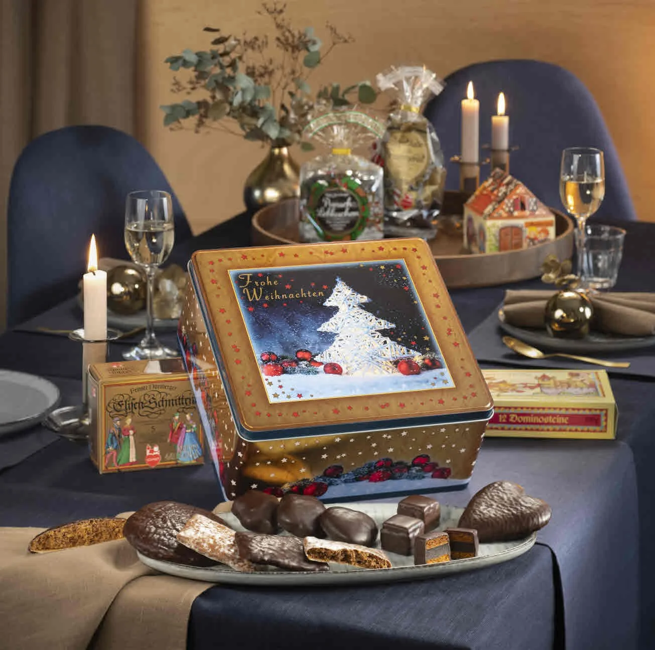 Festive Present Chest - 50493.JPG