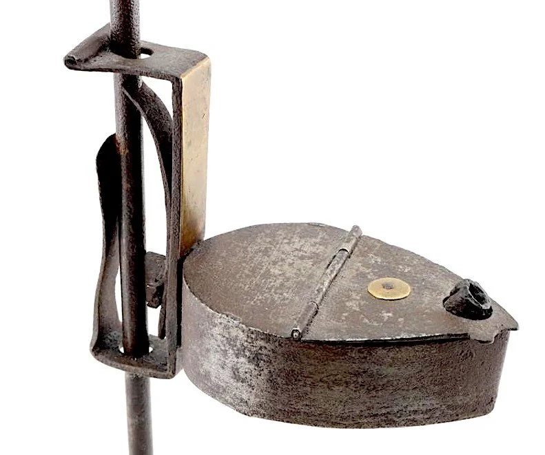 lamp2.jpg
