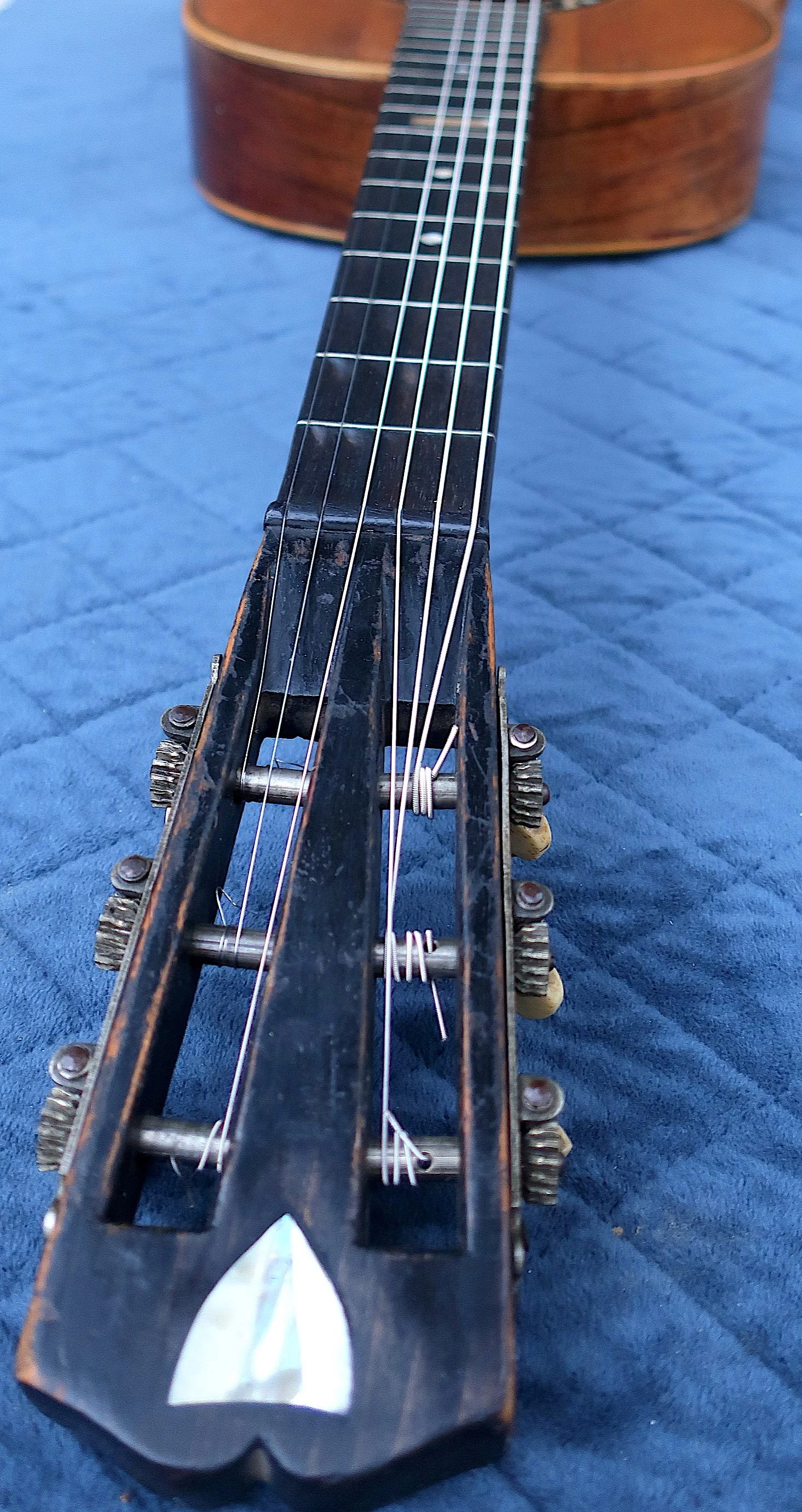 guitar4.3.jpg