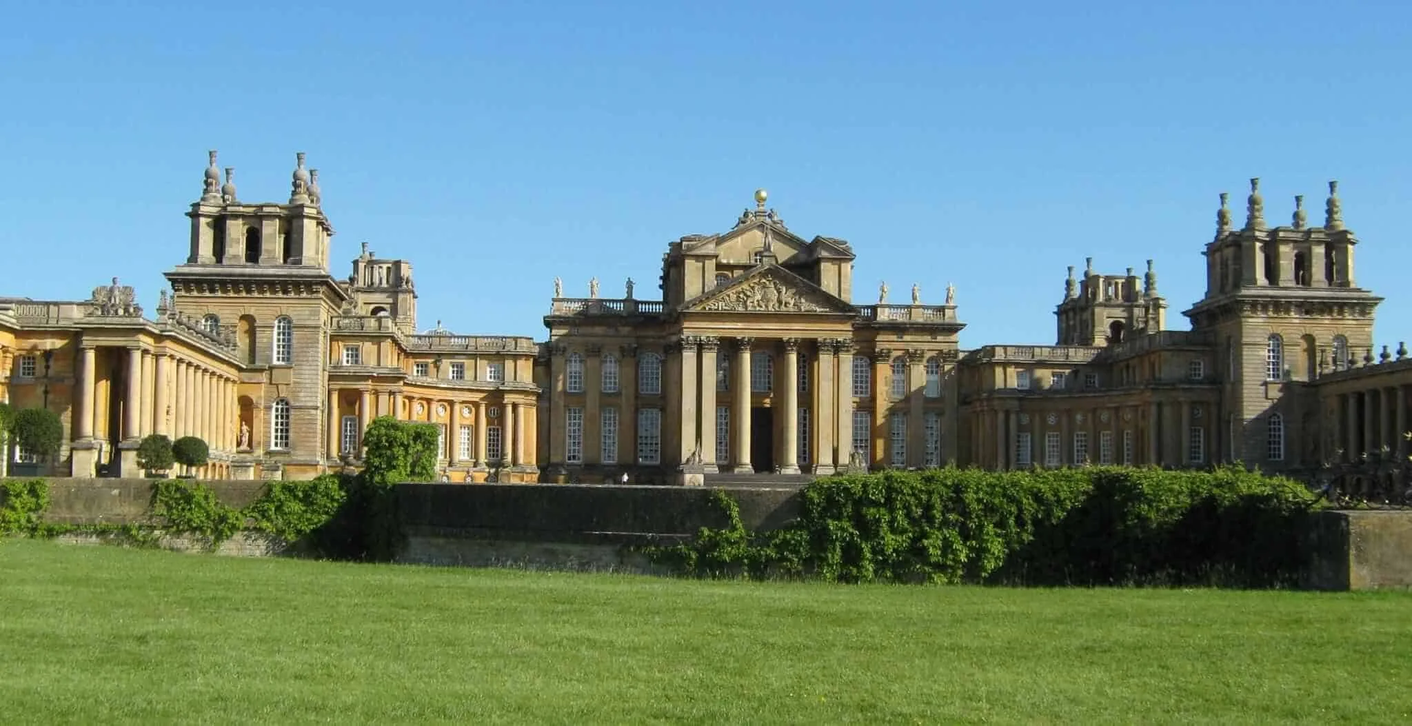 blenheim-palace.jpg