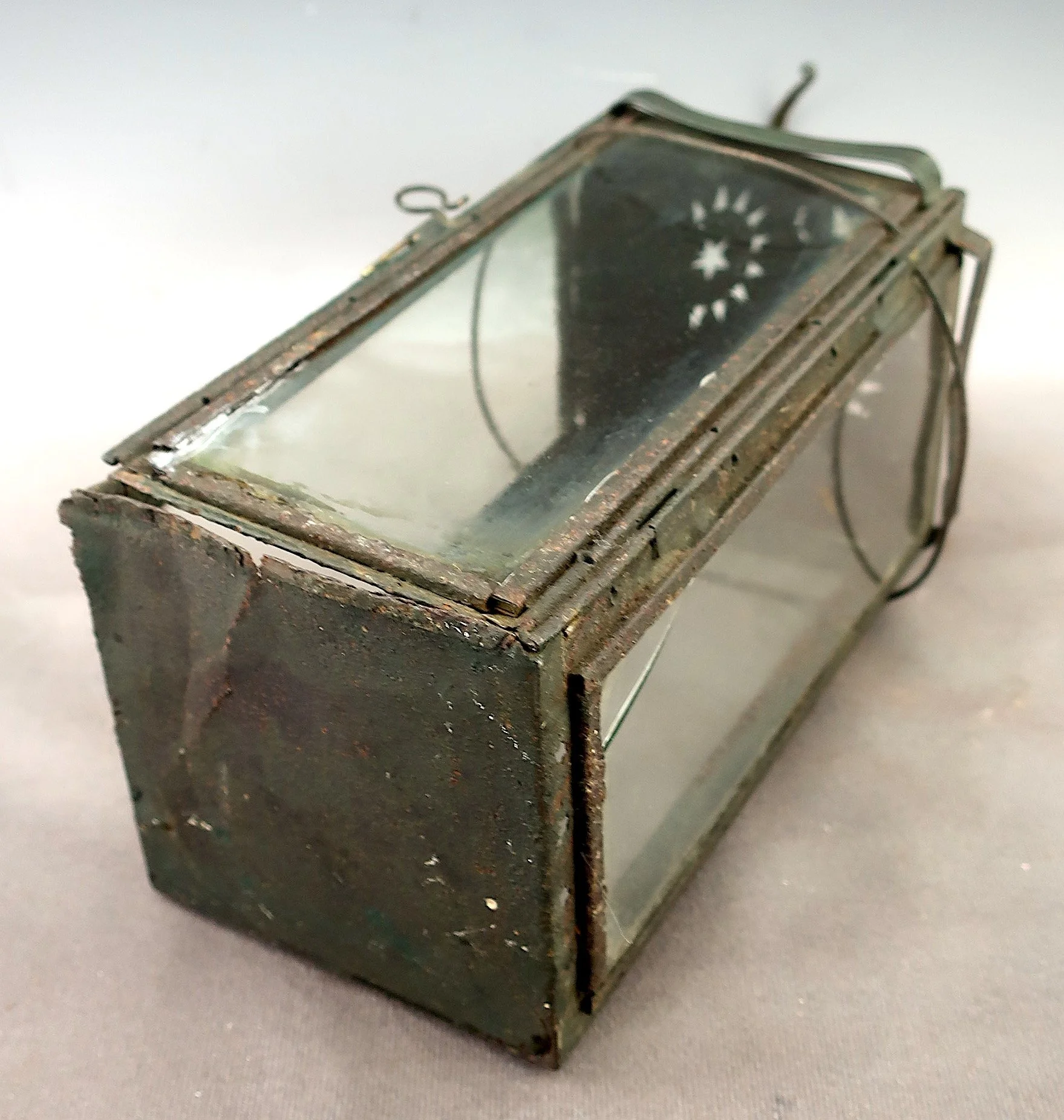 lantern1.jpeg