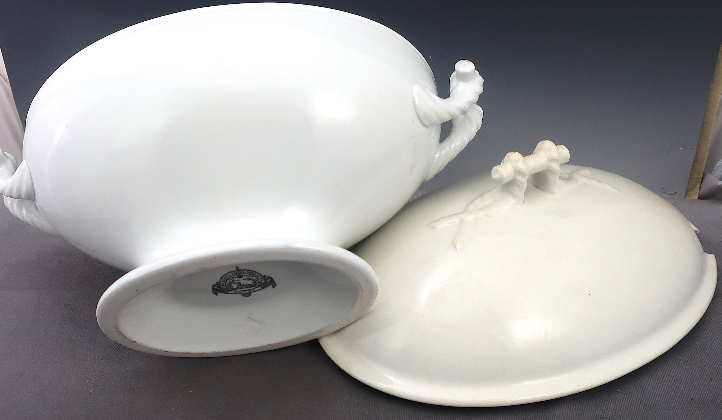 tureen1.jpeg