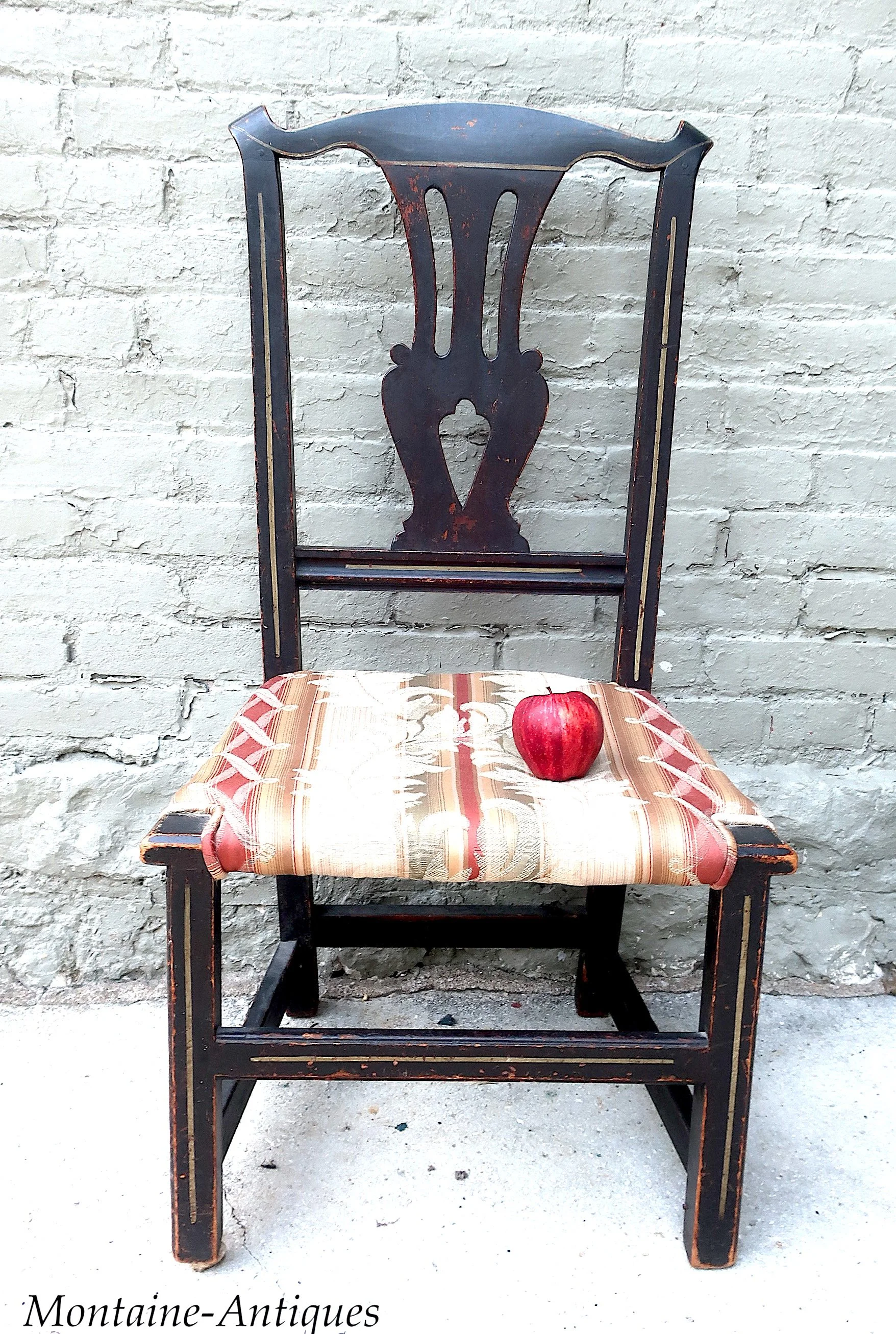 chipchair.jpeg