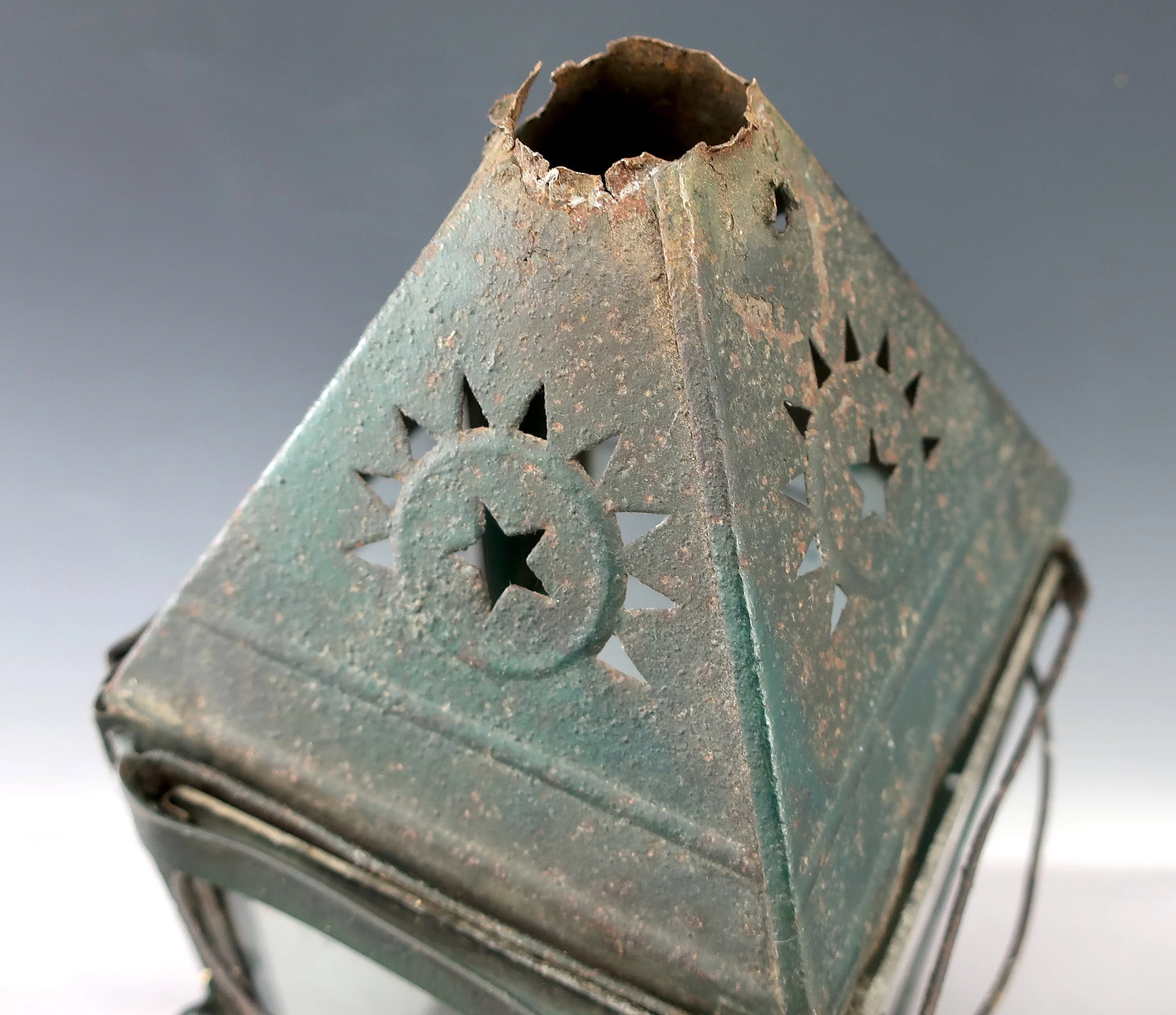 lantern2.jpeg