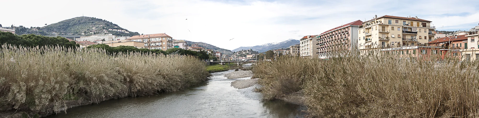 Imperia_river_2.jpg