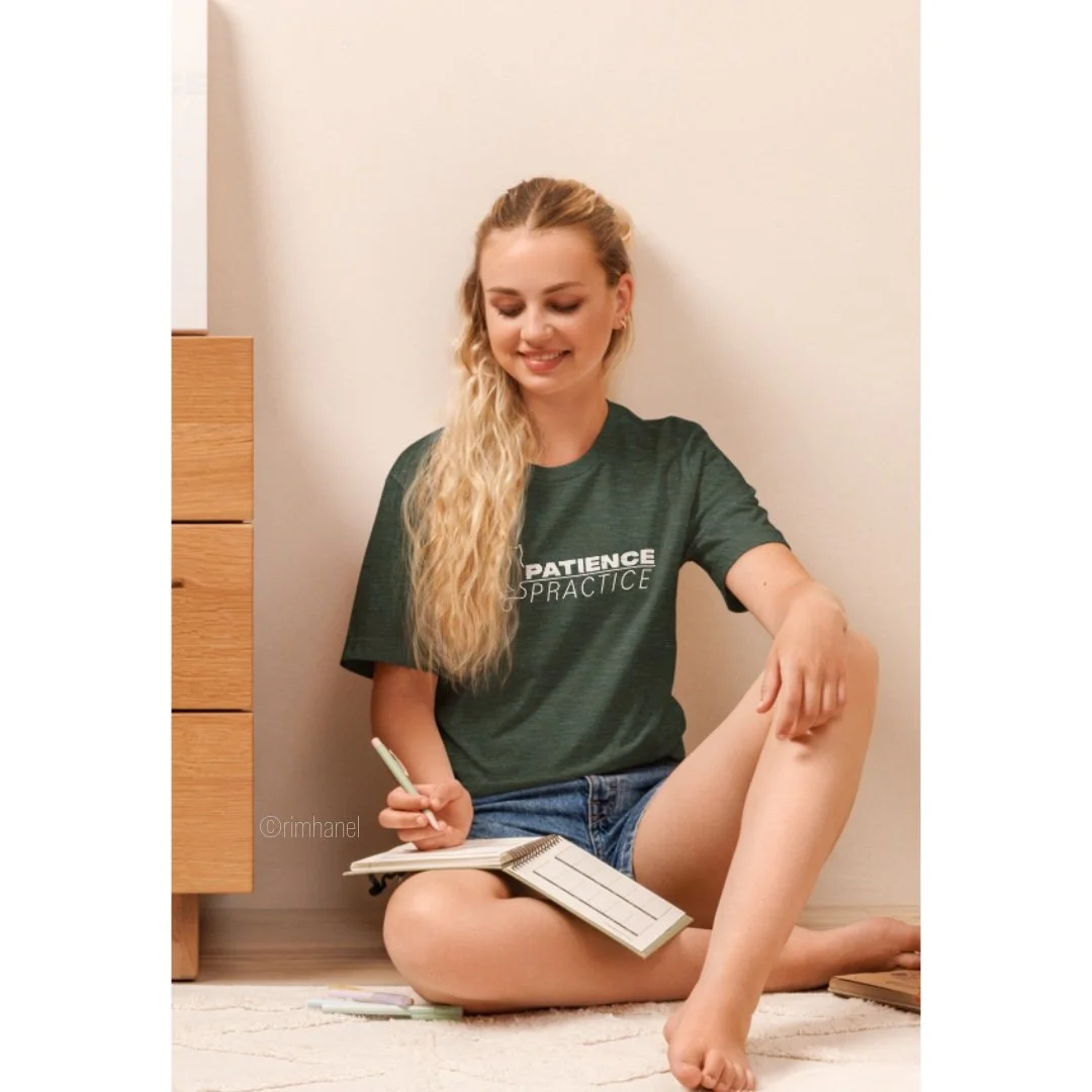 Patience Heather Green Unisex Everyday Essential Unisex T-shirt
