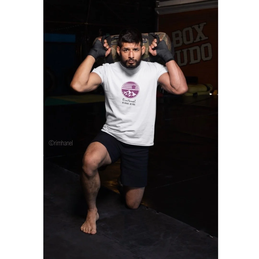 Be Brave Be You Everyday Essential Motivational T-shirt