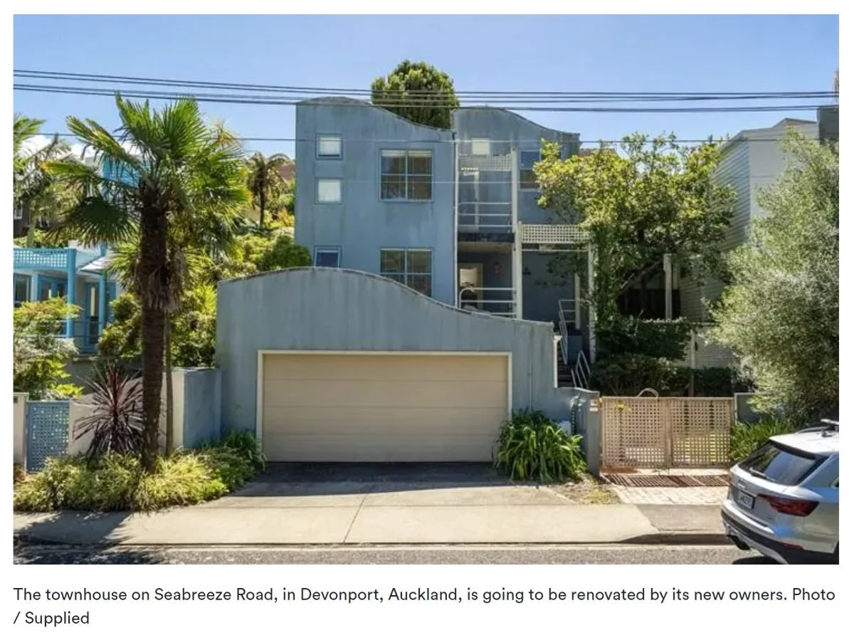 seabreeze-road-devonport-townhouse.jpg