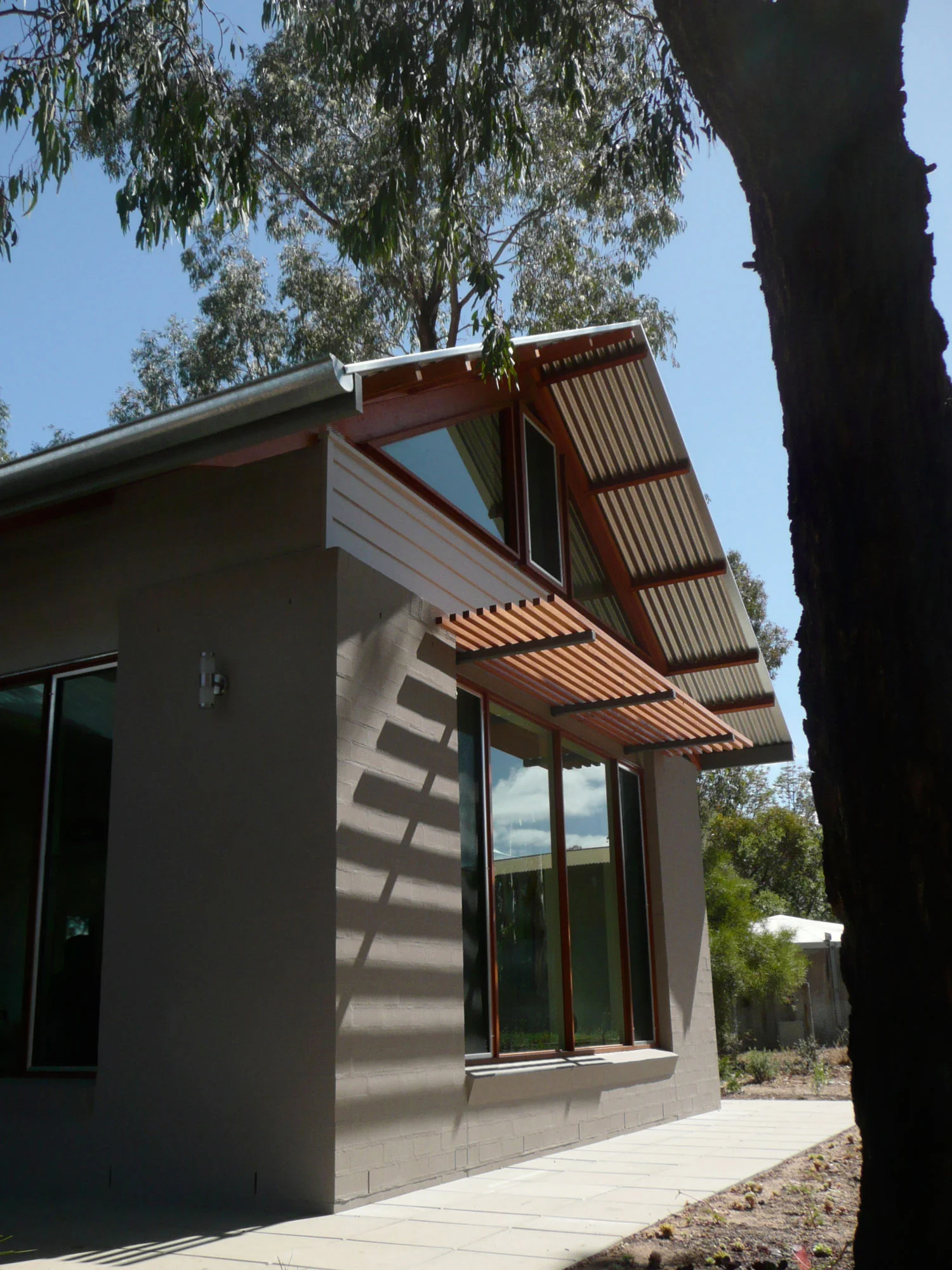 #Strathalbynhome #newhouse #khabarchitects #steel #blendedhome #adelaidehouse #awardwinningarchitecture #architect #architecturelovers #architect #architecturephotography #architectureporn #architects #architectural #architecturelover #architecturestudent #architecturalphotography #architecturedesign #architectanddesign #architecturephoto #architecturaldesign #architectureschool #architecturaldigest #architecturesketch #architecturemodel #architectura #Architecte #architecturelife #architecturegram #architectureandpeople #architecturelove #architecturedaily #buildings #adlarchigram #courtyardhouse @adelaide_photographer #pressedtin #naturaltimber #dulux #duluxcolour #adelaide #khabarchitects #paintcolour #adelaidehouse #awardwinningarchitecture