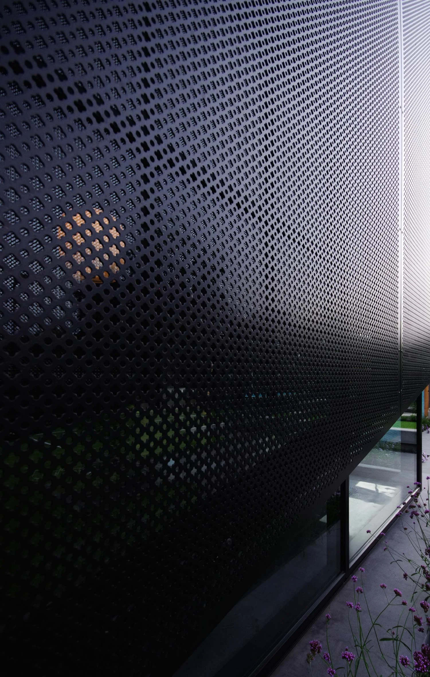 Khab Architects house extension Uney, Adelaide #brick # pool #veilandmortar #khabarchitects #steel #hidden #secret #blendedhome #adelaidehouse #awardwinningarchitecture #architect #architecturelovers #architect #architecturephotography #architectureporn #architects #architectural #architecturelover #architecturestudent #architecturalphotography #architecturedesign #architectanddesign #architecturephoto #architecturaldesign #architectureschool #architecturaldigest #architecturesketch #architecturemodel #architectura #Architecte #architecturelife #architecturegram #architectureandpeople #architecturelove #architecturedaily #buildings #adlarchigram #courtyardhouse @adelaide_photographer #pressedtin #naturaltimber #dulux #duluxcolour #adelaide #khabarchitects #paintcolour #adelaidehouse #awardwinningarchitecture #bedroom #joinery