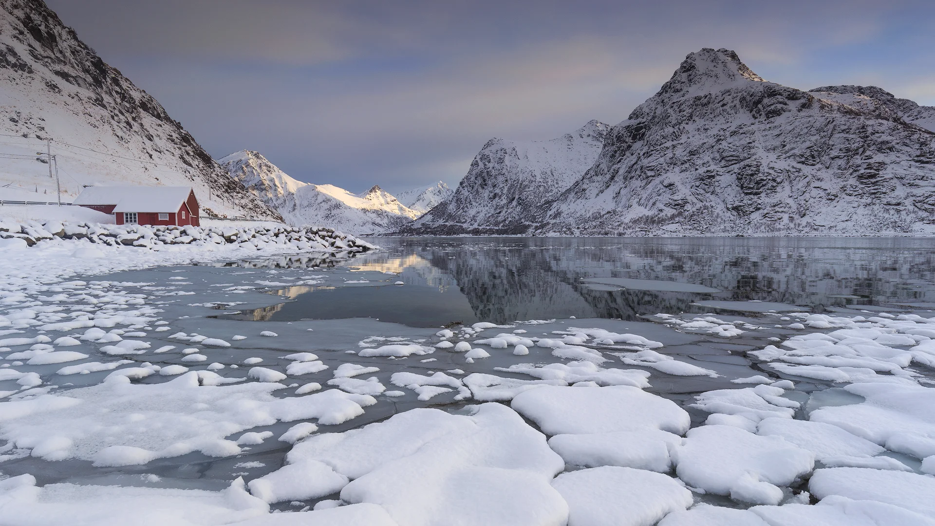 Verse sneeuw in 1 van de fjorden!