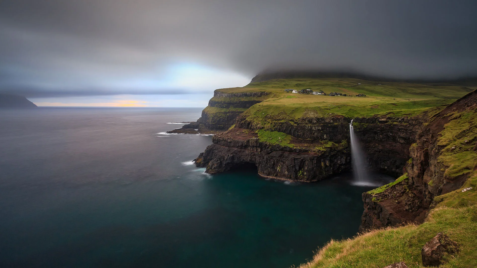 Faroer-(356-van-364)-HDR-kopiëren.jpg