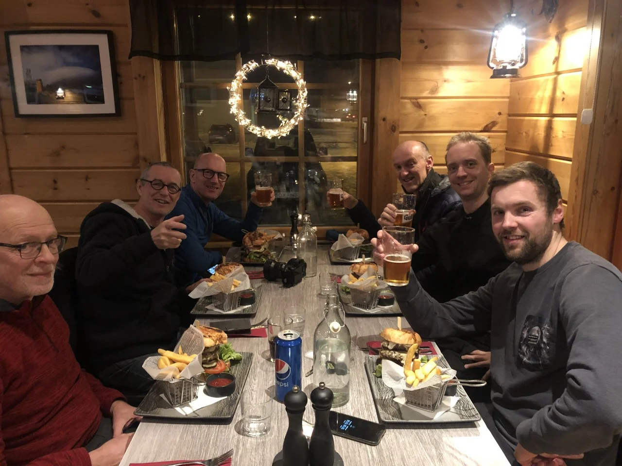 Hamburger + biertje -> Meer moet dat niet zijn…