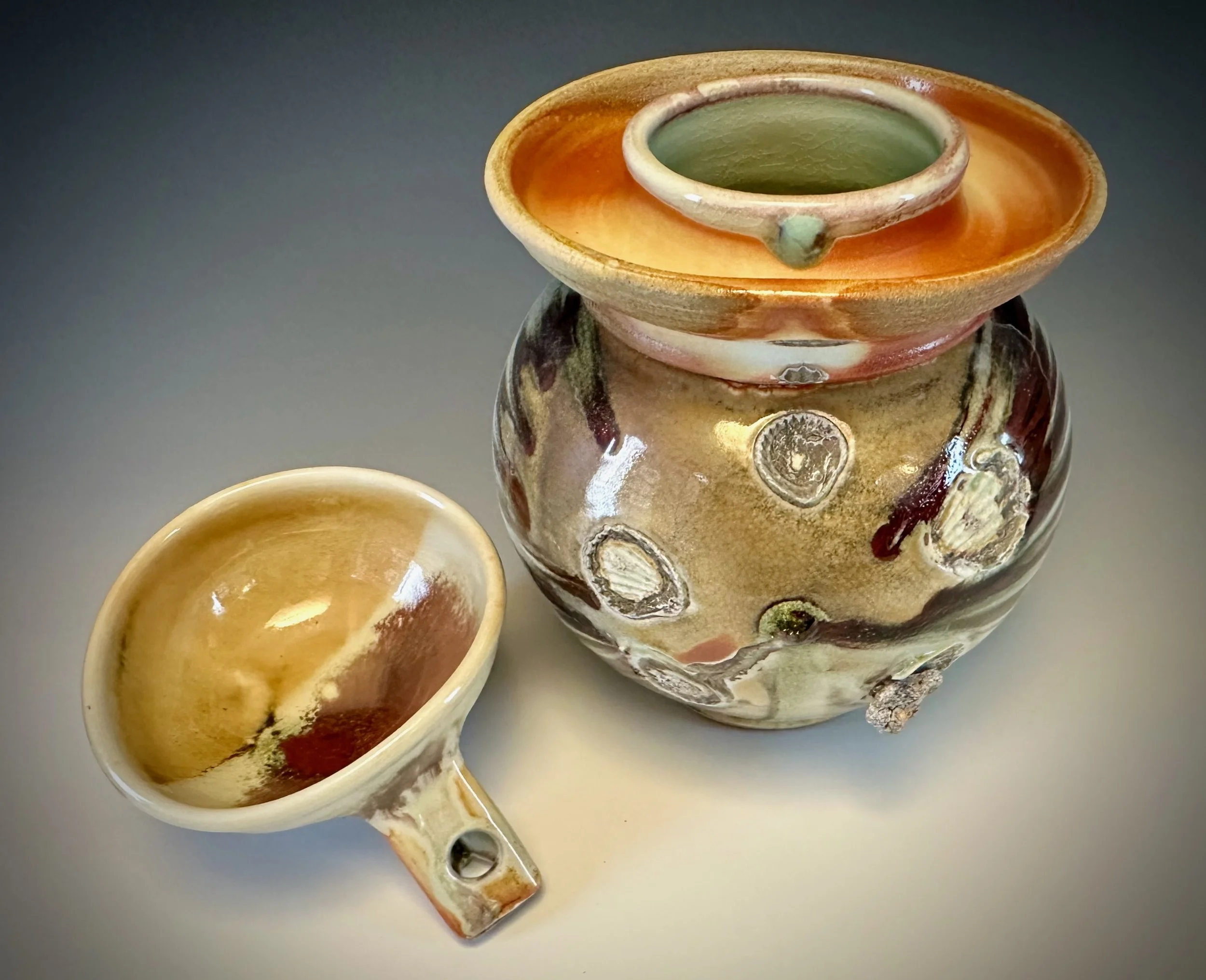 FDM3  Water sealed Fermentation Crock lid off.jpeg