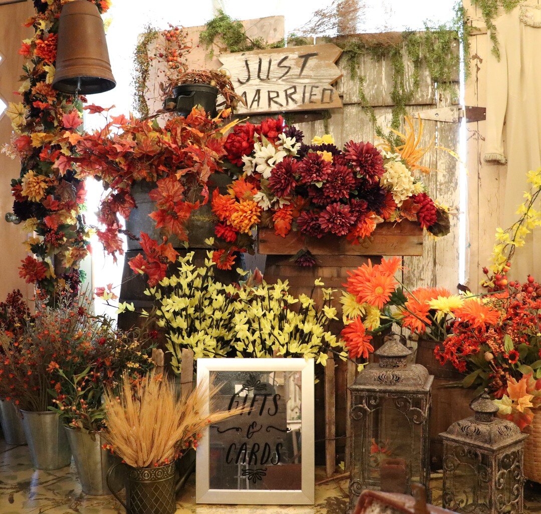 We love Autumn Wedding decorating! It is going to look so good at the new barn. 

See a few fun ideas in this article: https://www.southernliving.com/weddings/decor/fall-wedding-ideas?

And because we are new, we have a few open Saturday's yet this f
