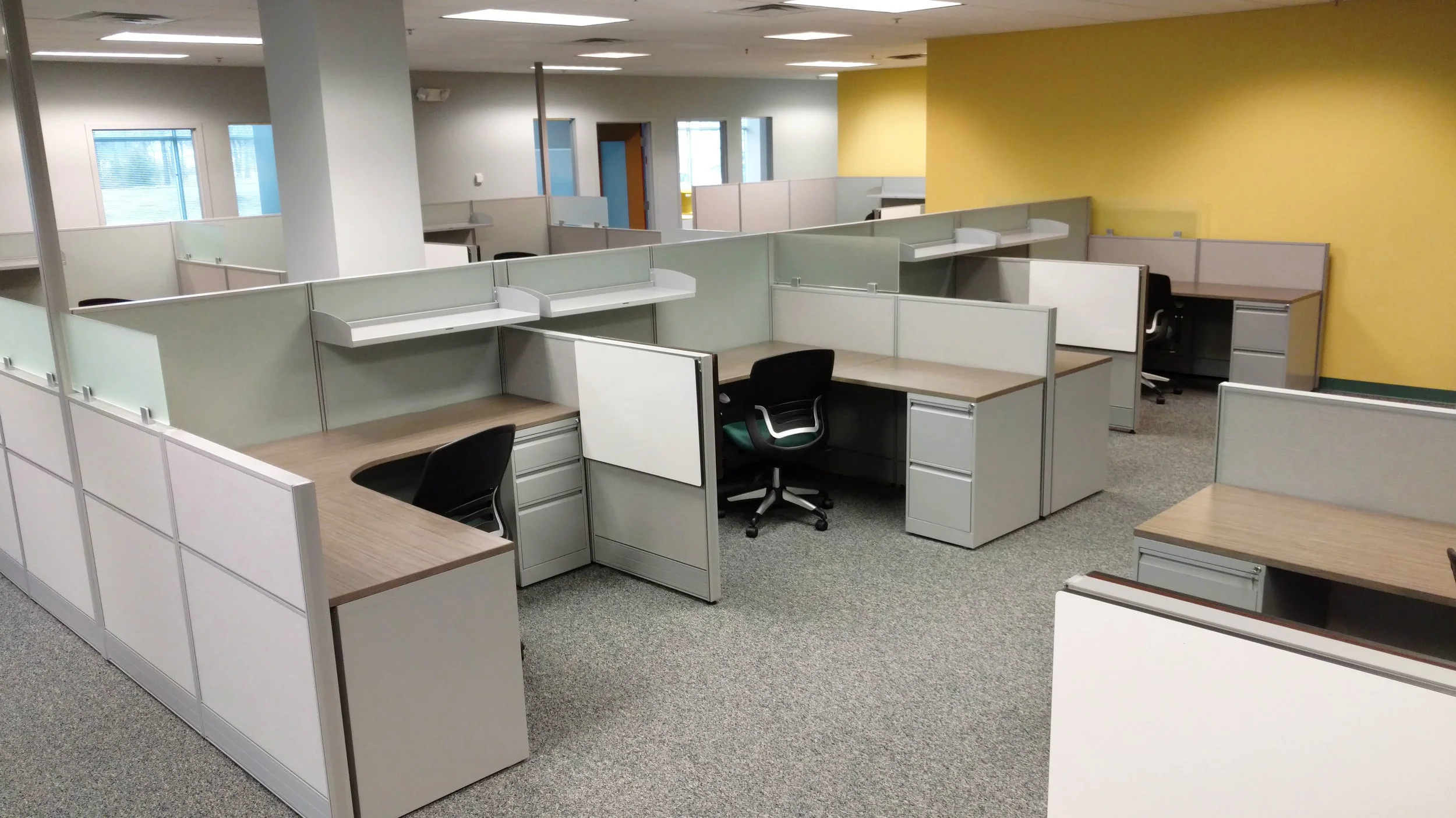 Brandpoint Workstations 2.jpg