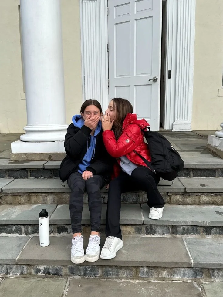 Annabelle and Savy Review The Gossip Girl Reboot