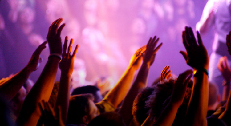 HANDS-LIFTED-UP-750x410.png