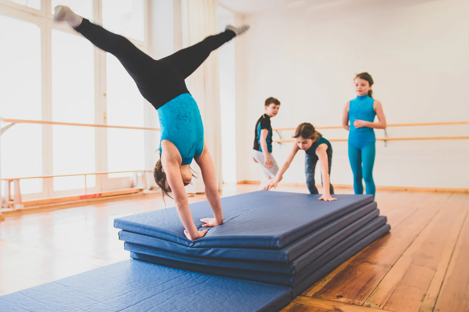 acrokids2.jpg