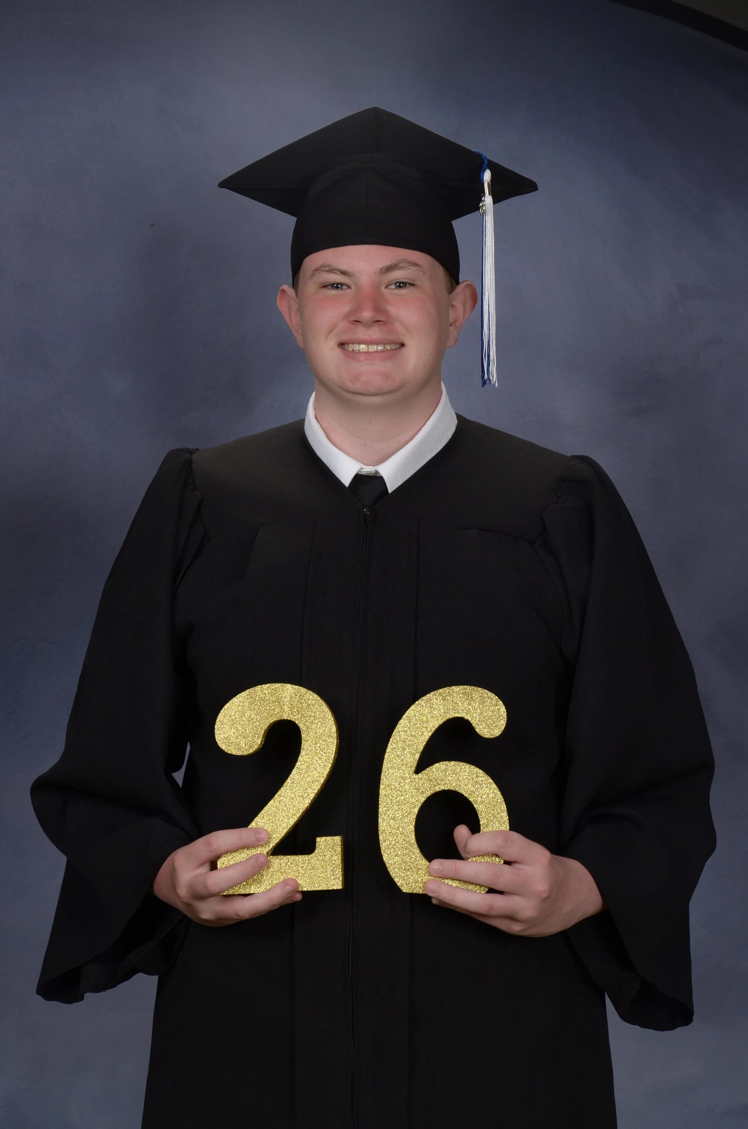 26WHHS-373027-23-1010784067-1.jpg