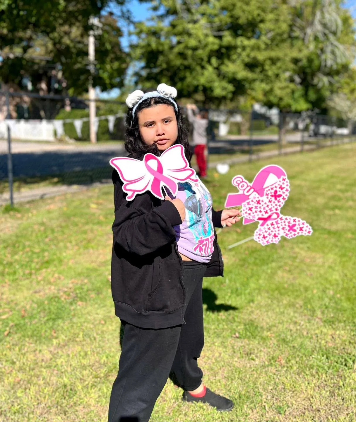 As part of our continued recognition of Breast Cancer Awareness Month, Harmony Heights students recently came together to decorate the outside of our school with powerful pink displays to help raise awareness.

Their creativity and care brought a mea