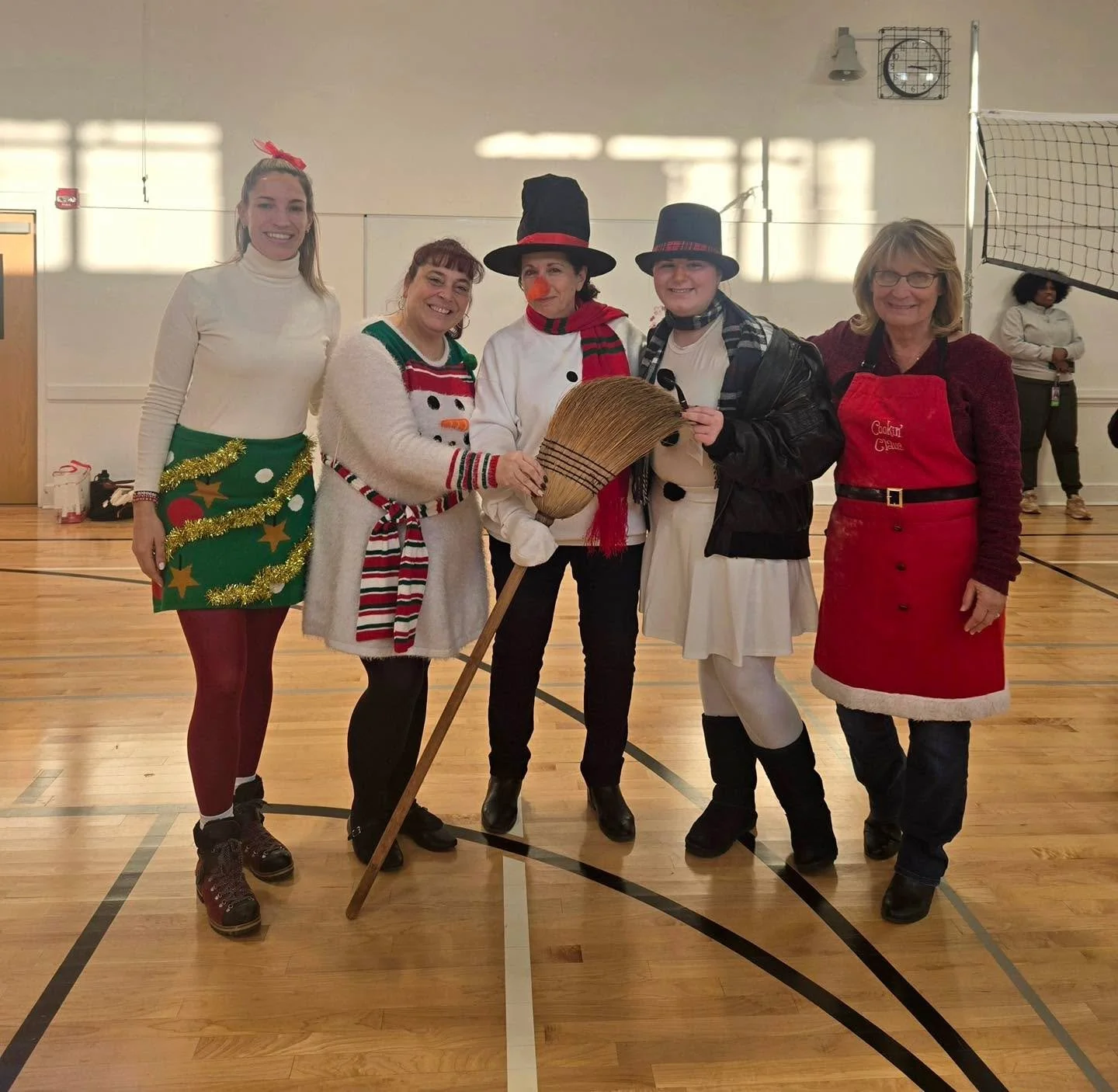 🎉✨ Harmony Heights celebrated Spirit Week&mdash;with a holiday twist! ❄️🎄

In the final week-and-a-half before the break, students and staff brought joy and creativity to campus with themed days like:

🎀 Monday: Deck the Halls &ndash; holiday acce