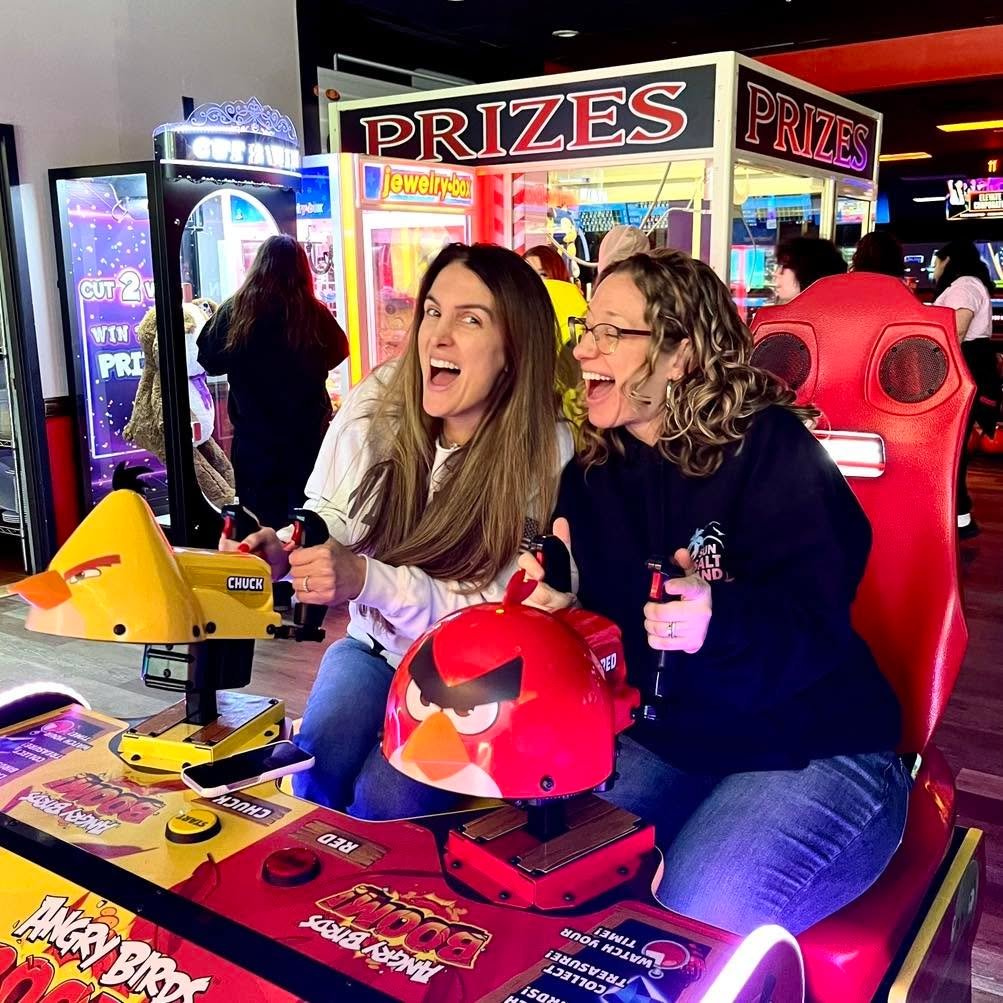 🎳 Bowling Day Fun &ndash; Part 2! 

We had so many fantastic moments during Wednesday&rsquo;s bowling and arcade trip that we just had to share more! Thanks to our amazing TA Carolyn, we&rsquo;ve got some incredible snapshots capturing the joy, laug