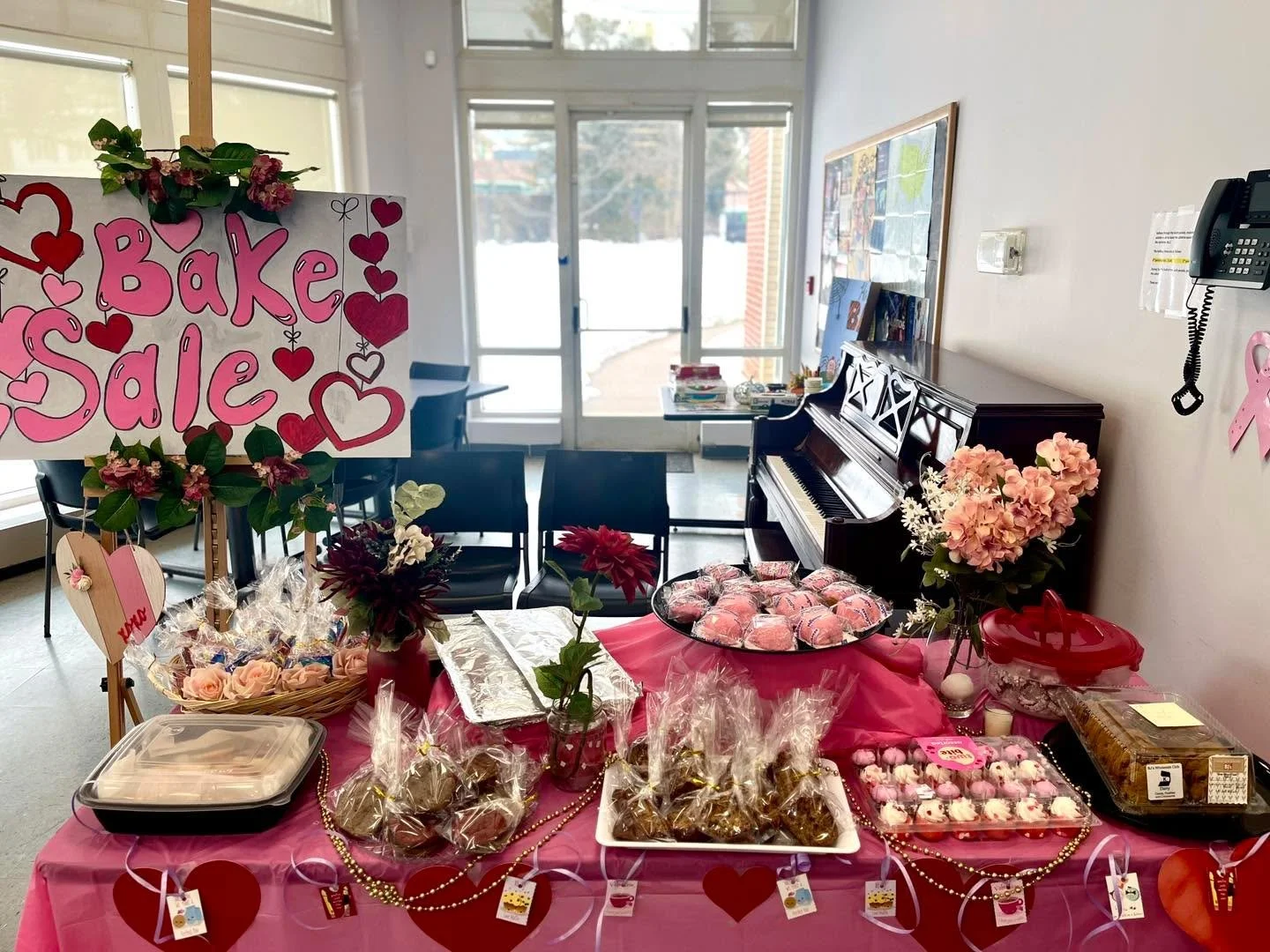 🍪🧁 The Senior Bake Sale is in full swing at Harmony Heights!

Kicking off yesterday and running through tomorrow, Friday, February 13th, this delicious fundraiser is helping support senior activities like prom and the senior trip. We&rsquo;re so pr