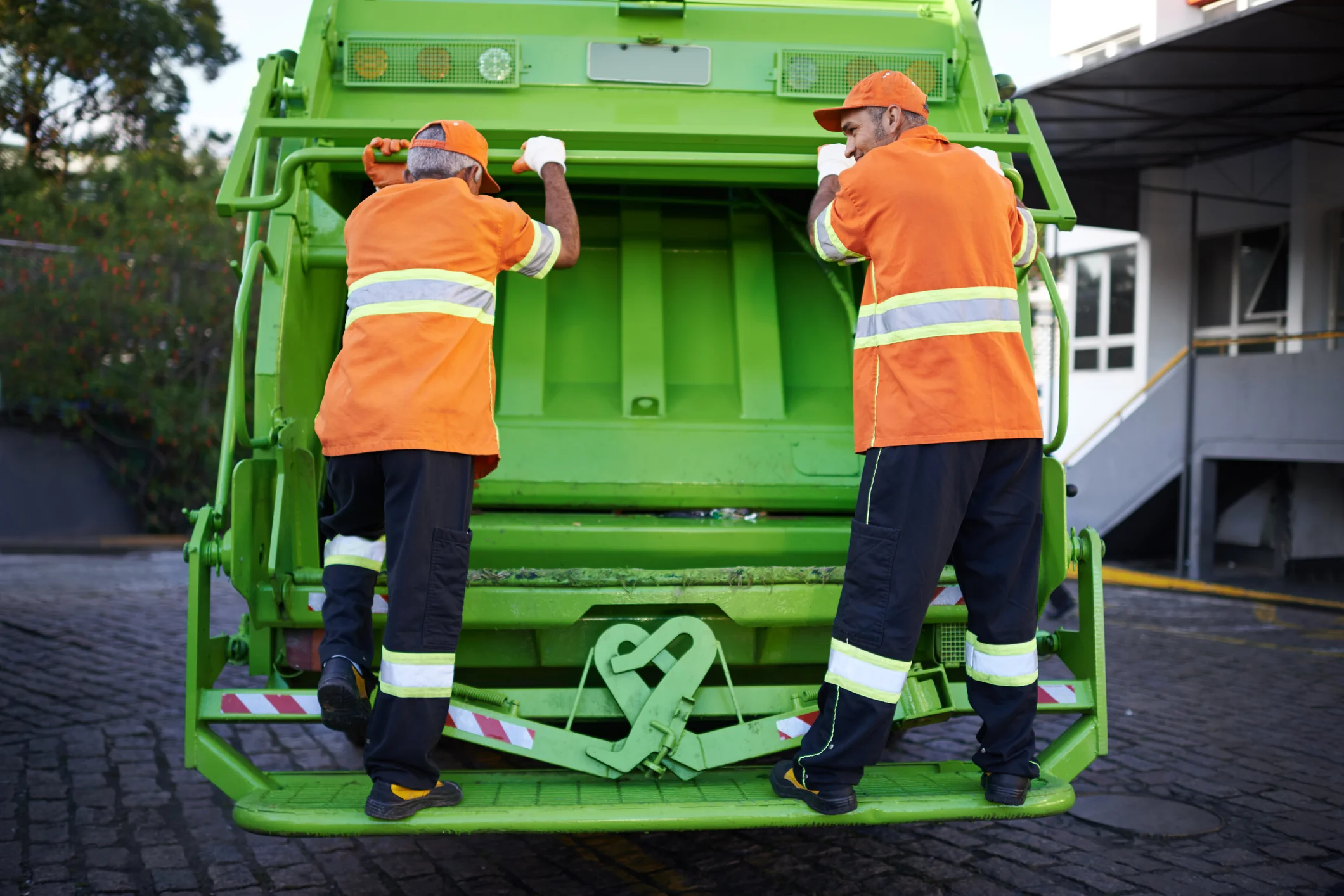 Keeping Solid Waste Workers Safe