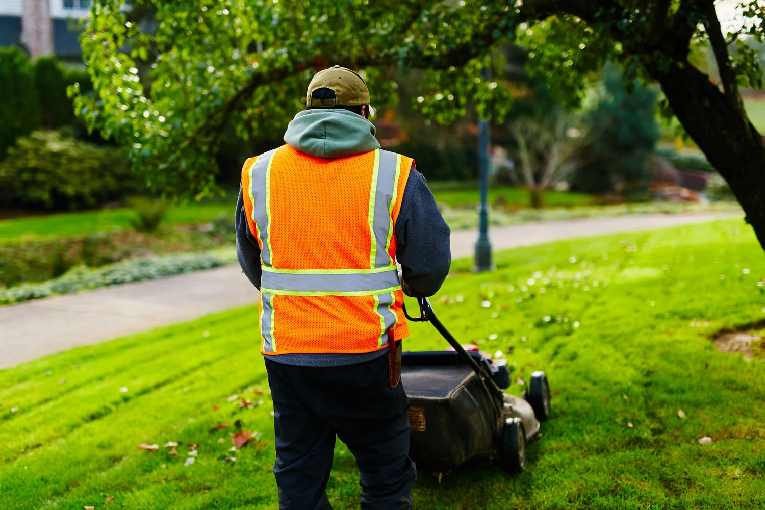 How to Refuel Mower Safely: Essential Tips for Accident-Free Fueling