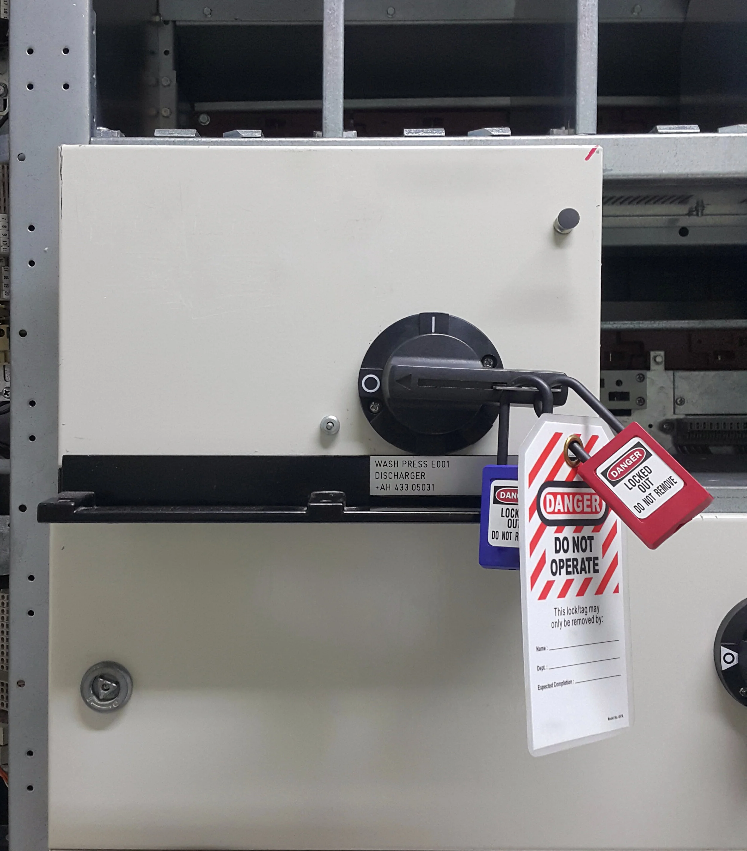 The 6 Steps of Lockout/Tagout