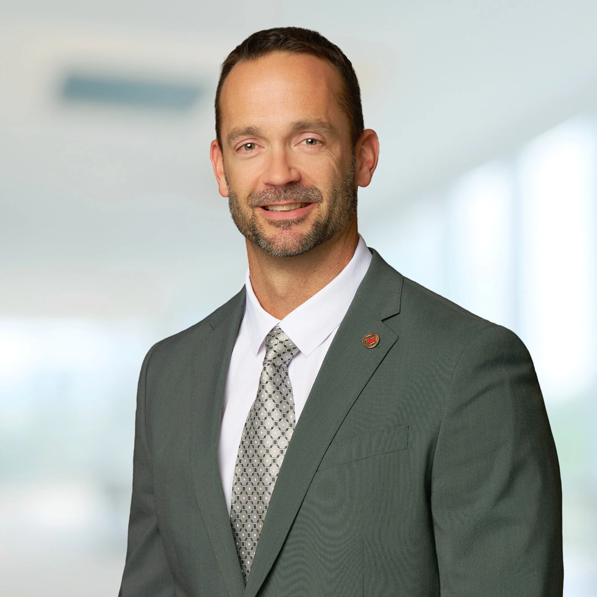 Chair, Justin Battles