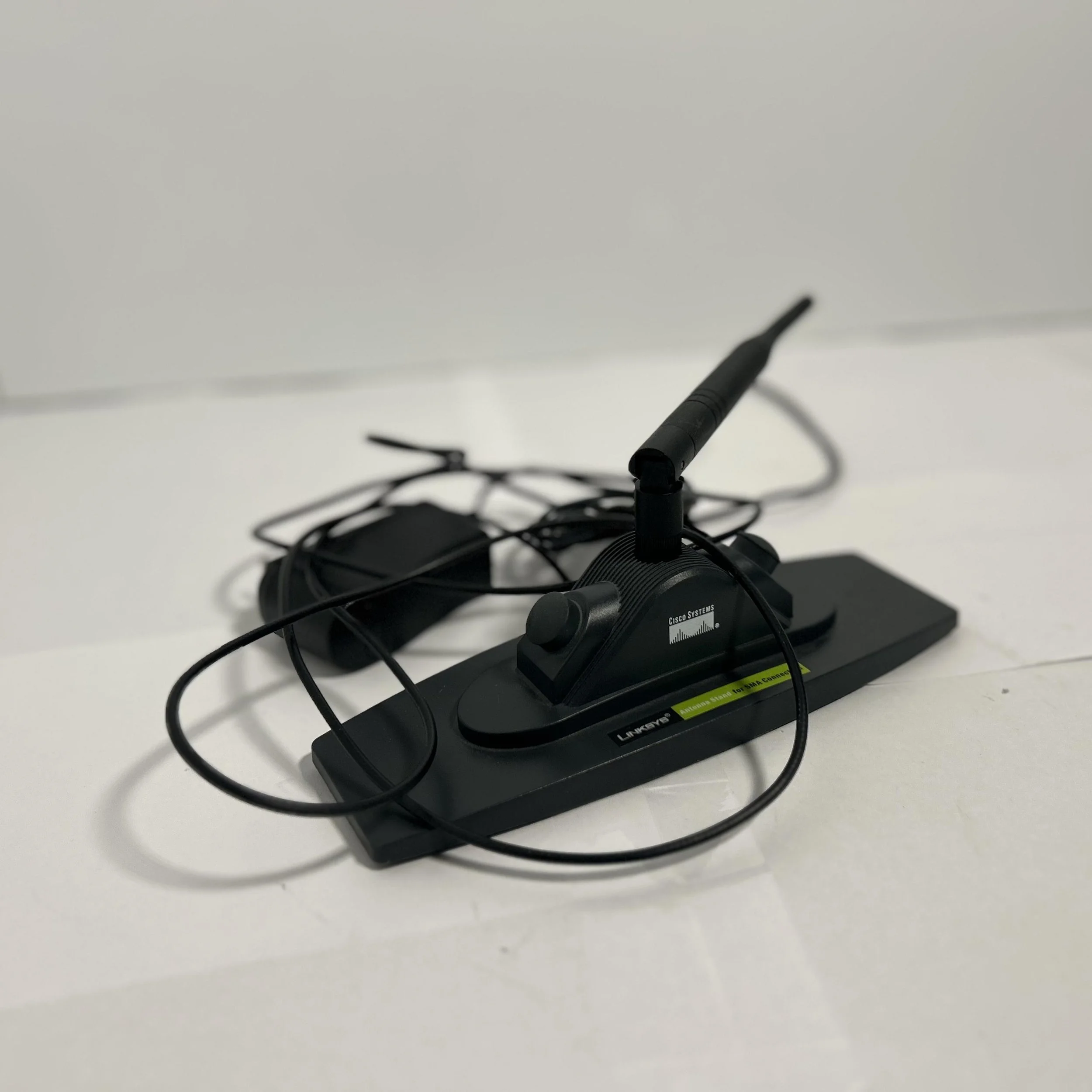 Cisco Linksys Wireless USB Network Adapter with Antenna