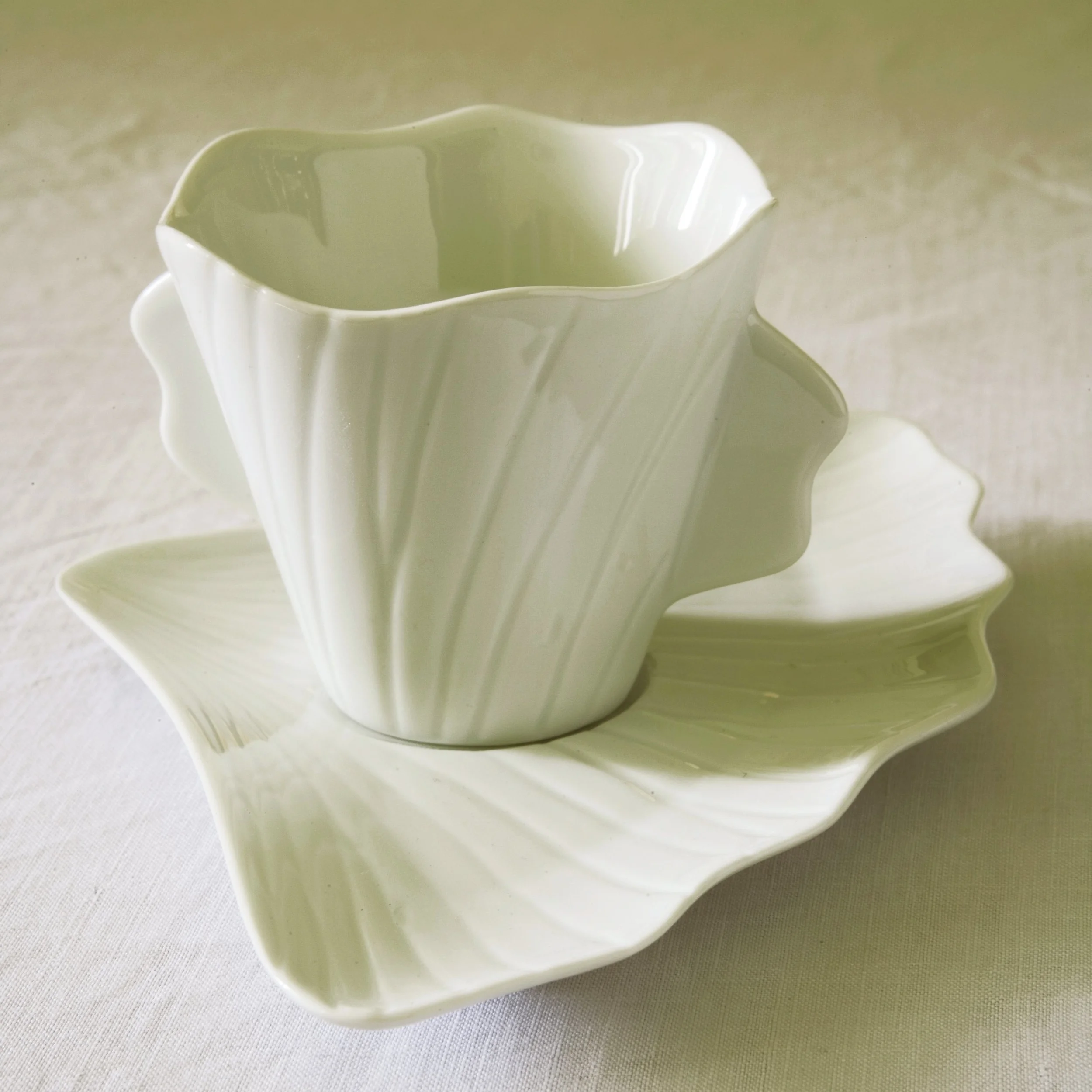 gingko cafe zgi104.jpg