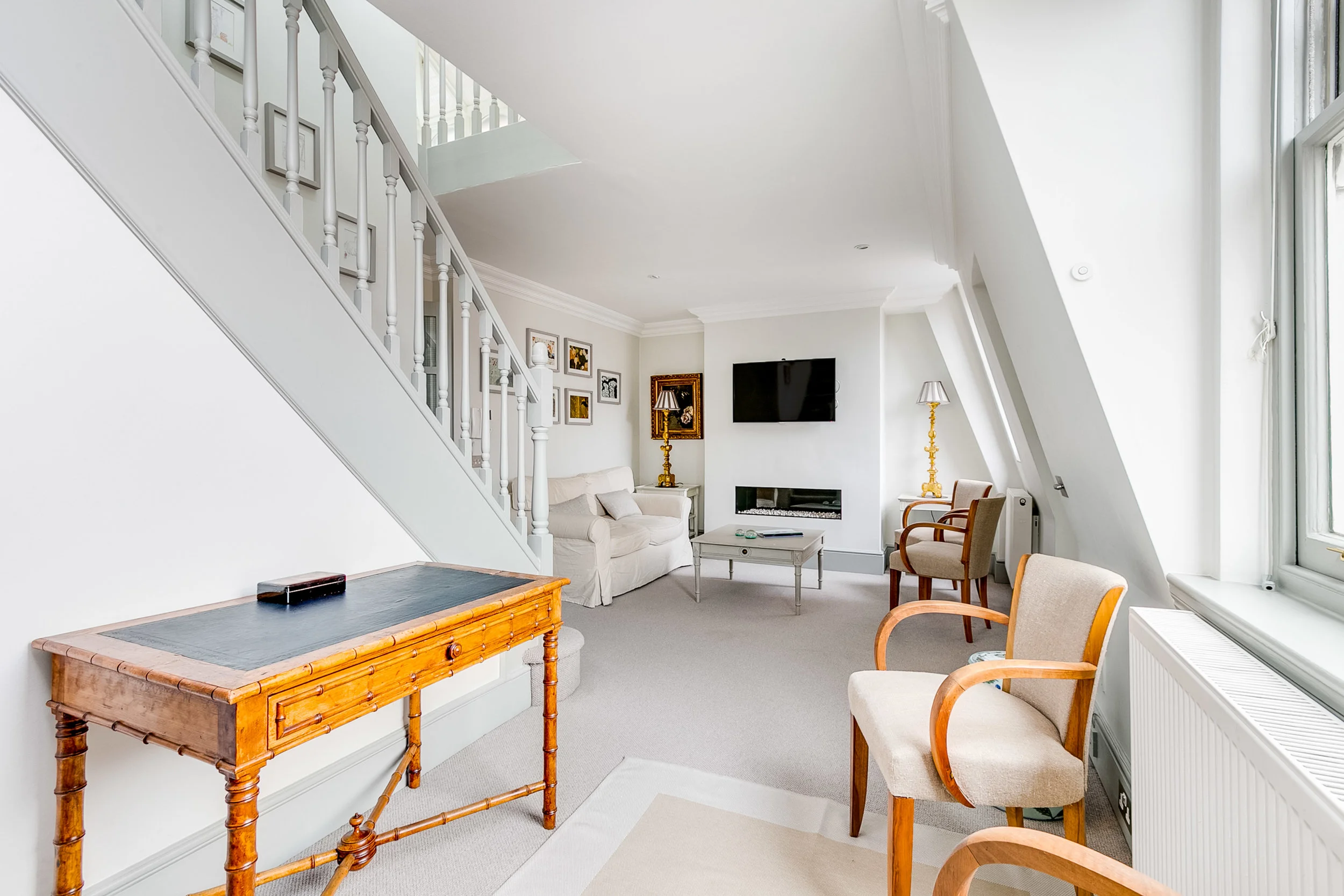 Slone Gardens 4-6, FLat 9-7.jpg