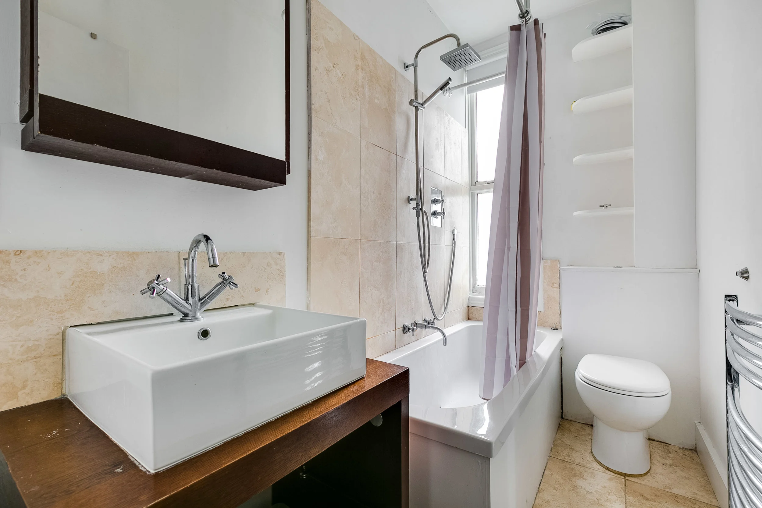 Dawes Road 104 FLAT 1-3.jpg